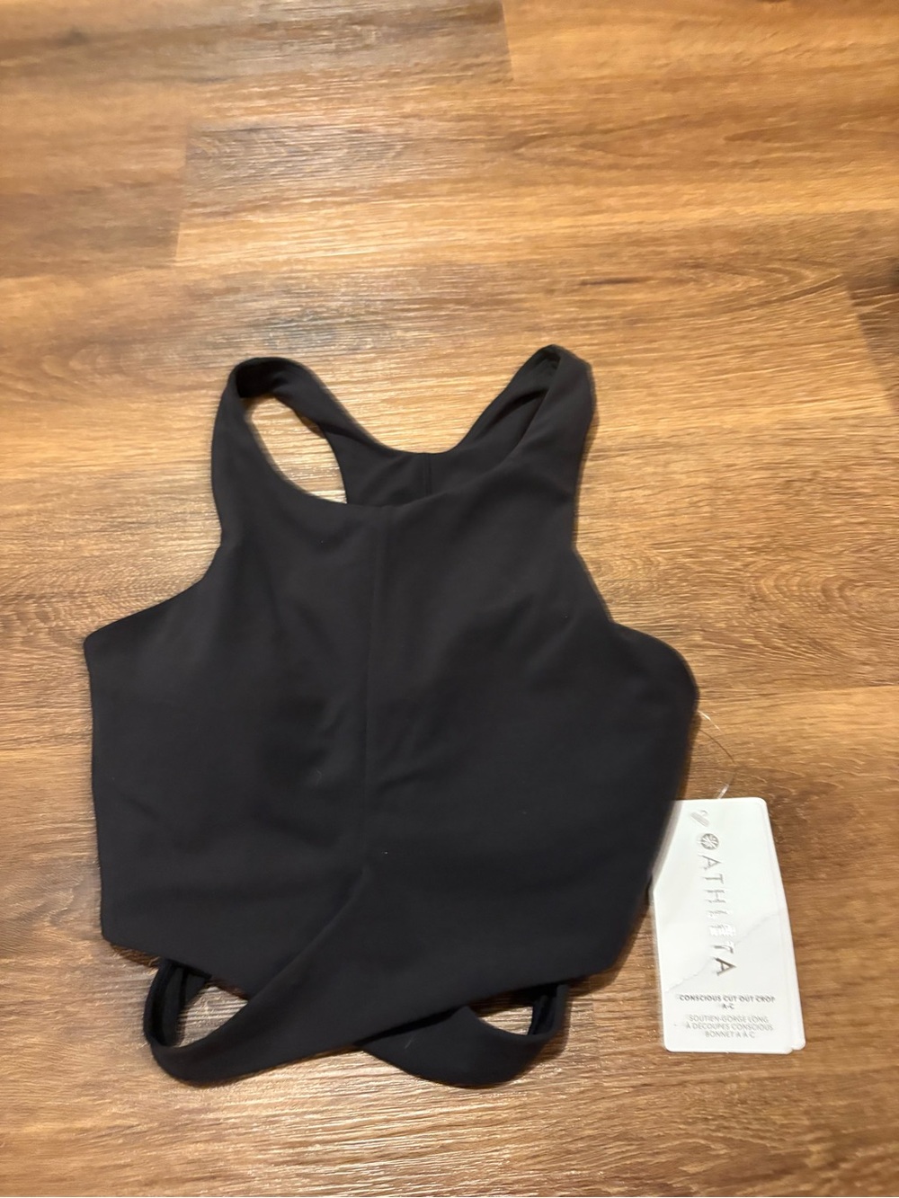 Athleta Conscious Cut Out Crop A-C
